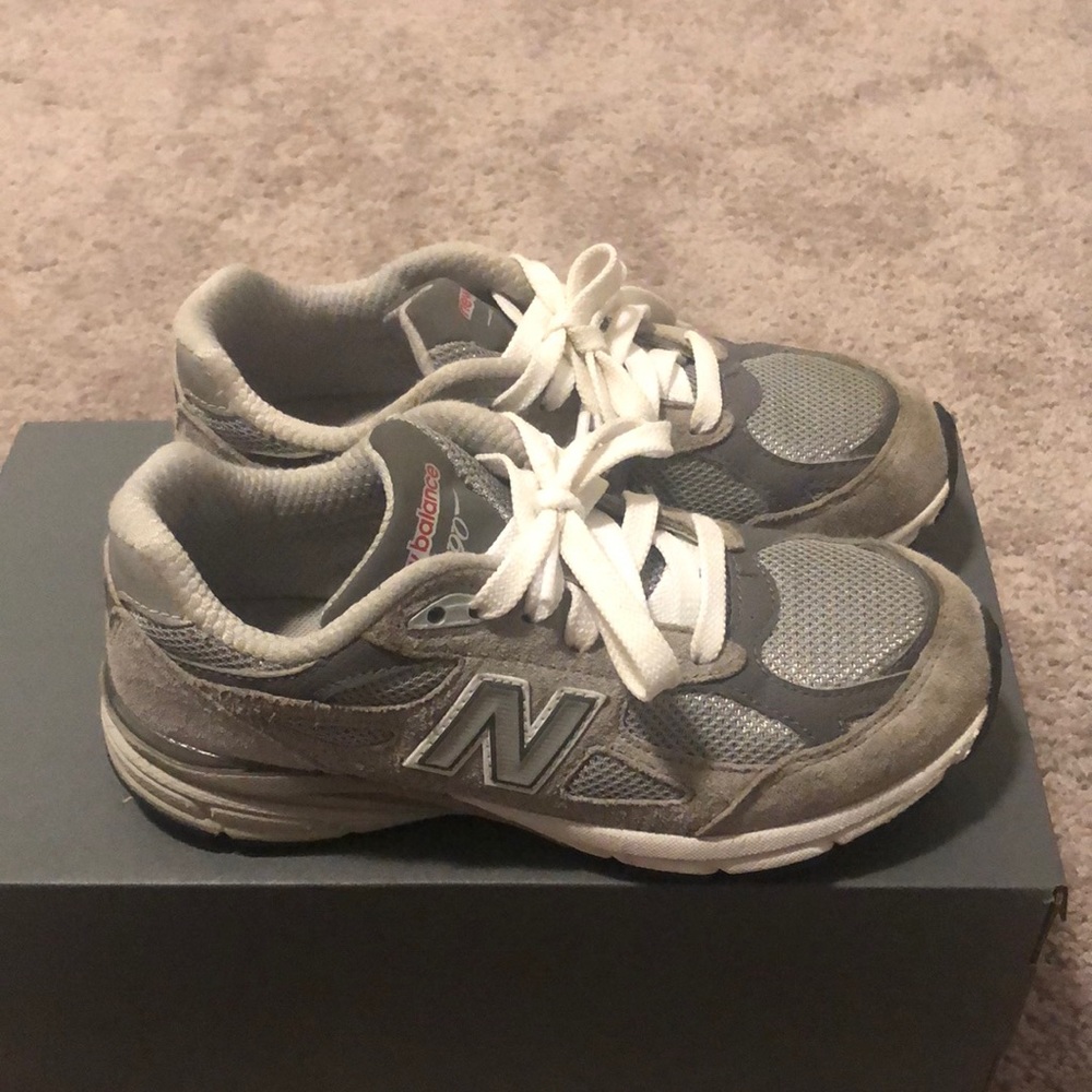 New Balance 990